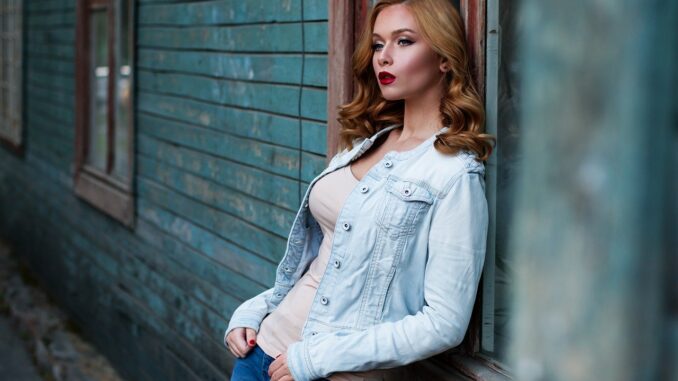 girl-1828536_1280 Mode in 2020