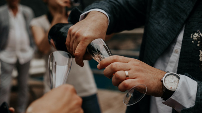 pexels-taha-samet-arslan-15530667 Kredit für die Hochzeit